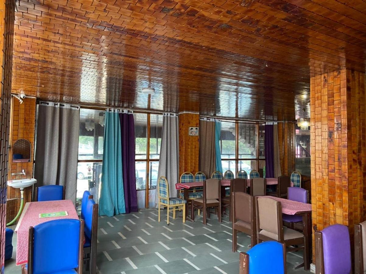 Hotel Hadimba Palace - Near Mall Road Маналі Екстер'єр фото